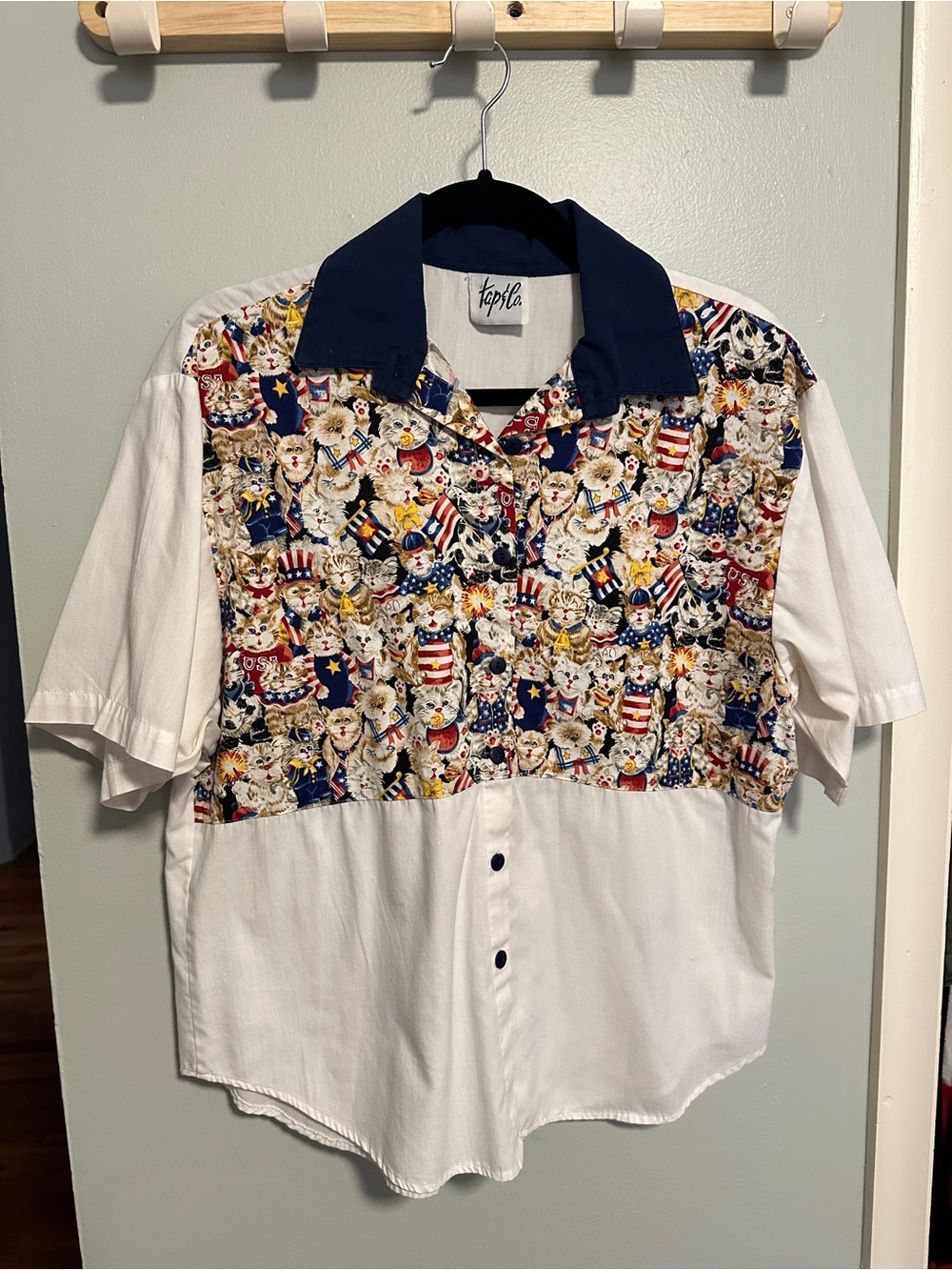 Vintage 90s mom 4th of July cats button down shirt